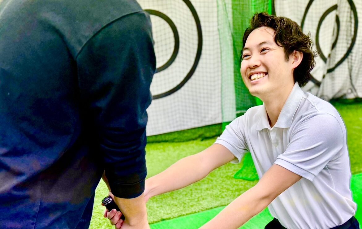 【インストラクター/正社員/経験者・有資格者】月給最大35万円/ゴルフが好きでたまらない方へ神戸垂水校